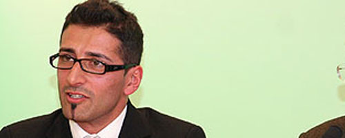 Der Grüne Efgani Dönmez